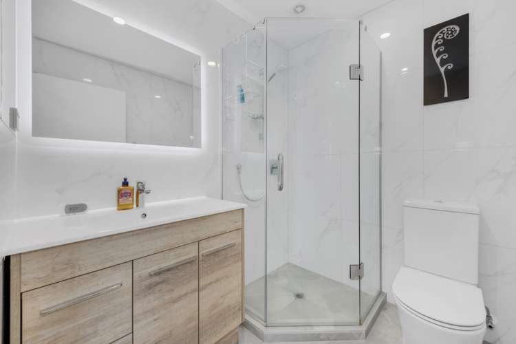 71d Glenmore Road Sunnyhills_19