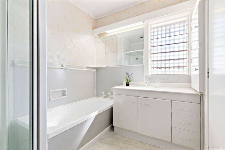 10 Deuxberry Avenue Northcote_6