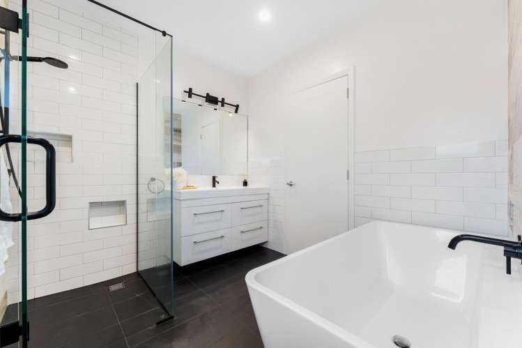 22 Taikata Road Te Atatu Peninsula_14