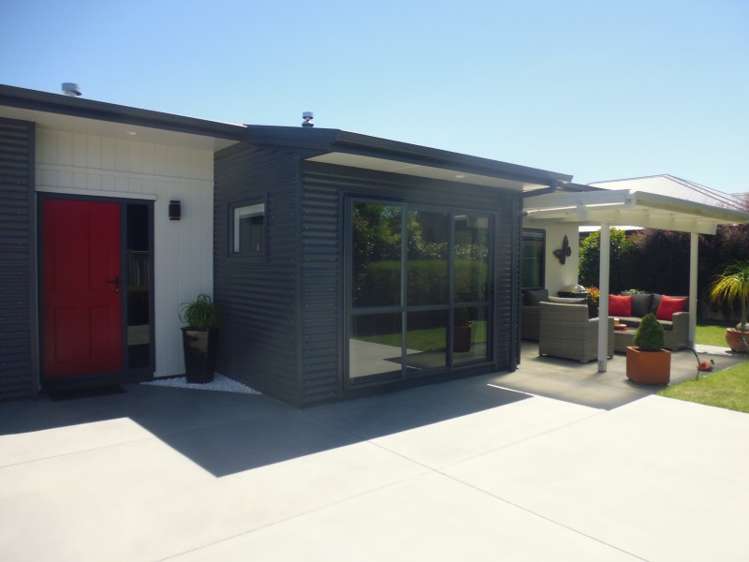 212 Frimley Oaks Frimley_1