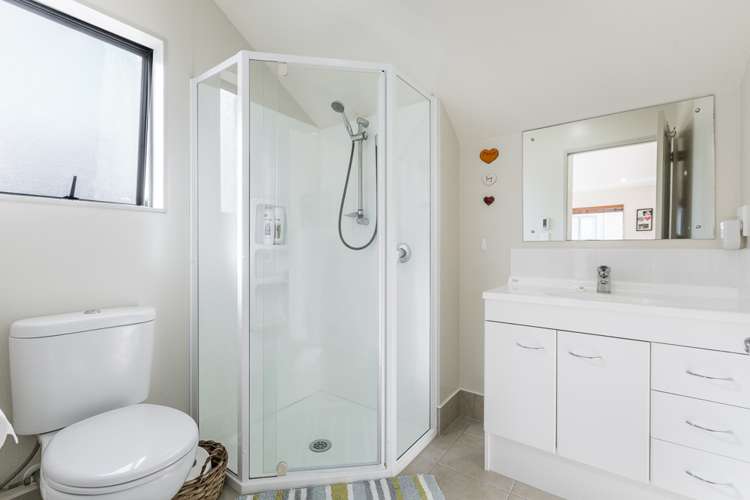 20a Bayside Avenue Te Atatu Peninsula_14