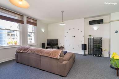 2/31 Dowling Street_3