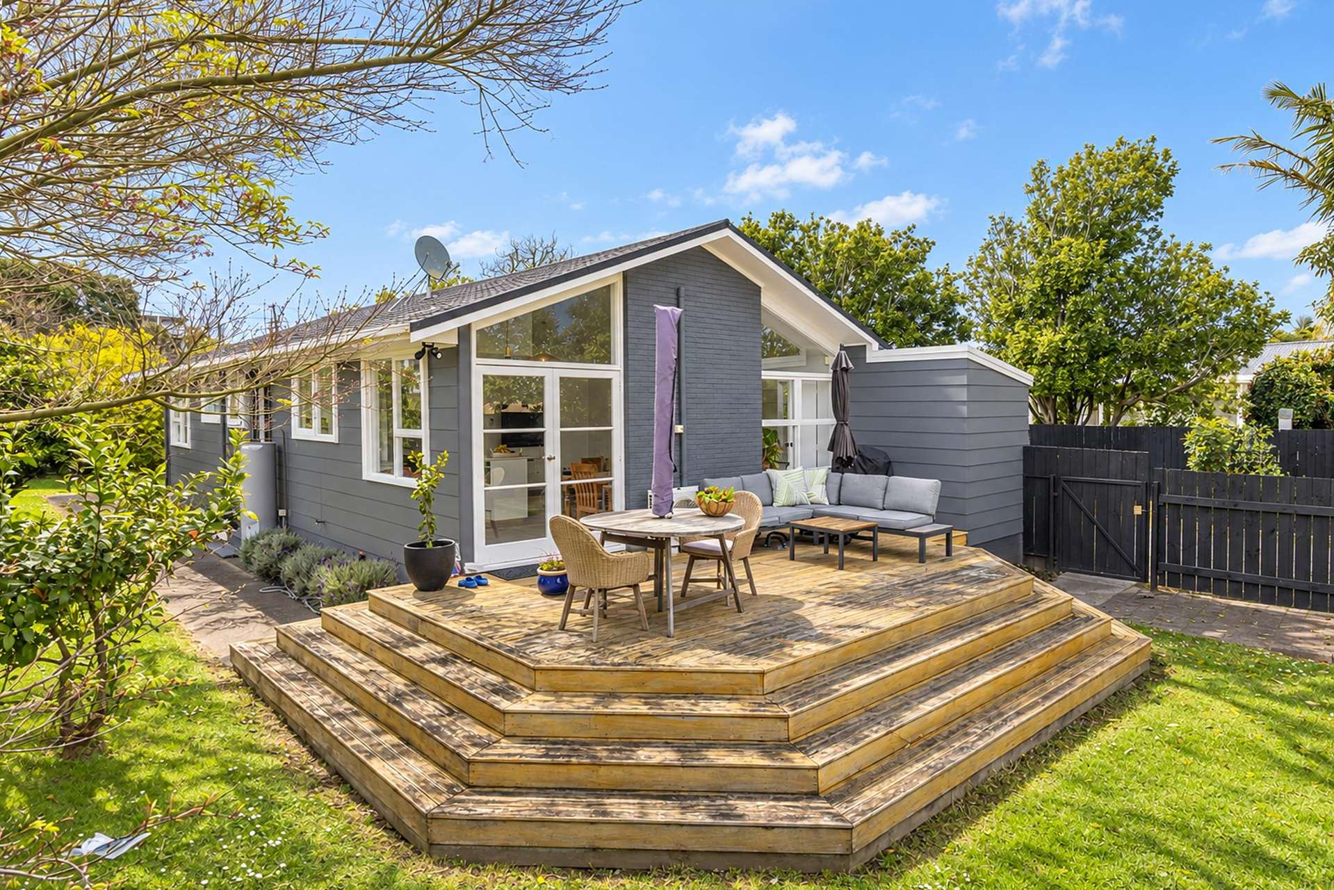 37 Wallace Road Mangere Bridge_0
