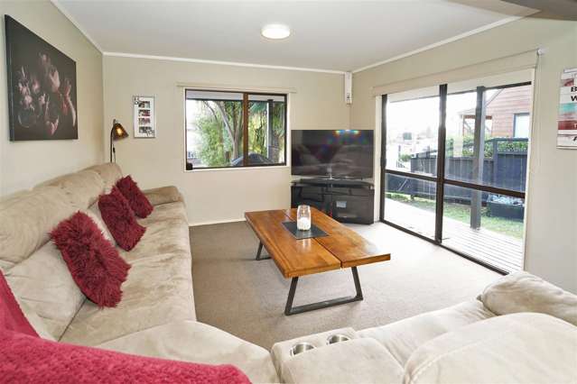 19 Ronald Court Pukete_2