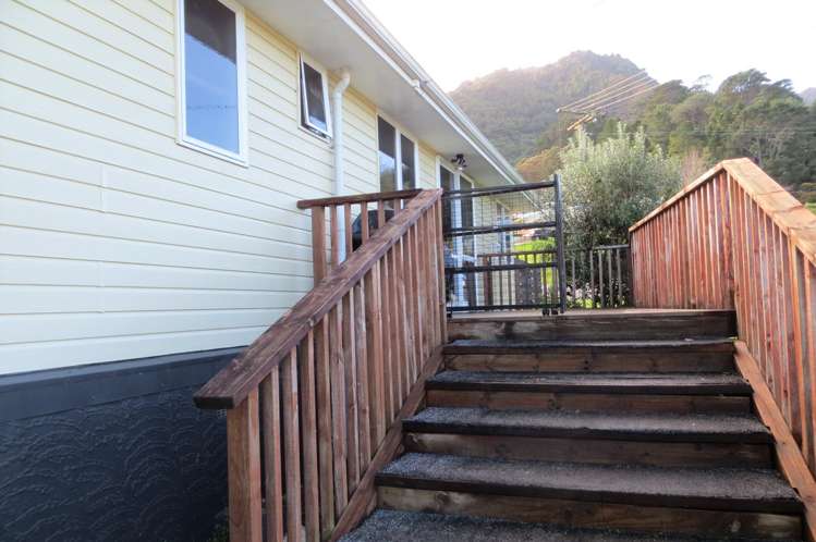 65 Whitaker Street Te Aroha_16