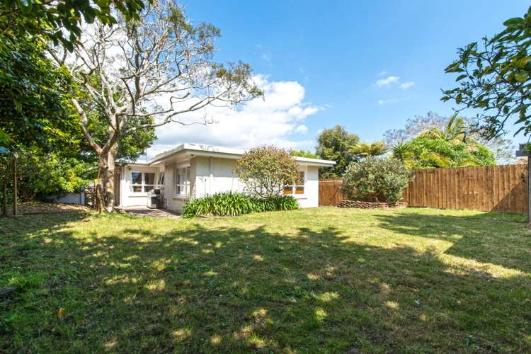 87 Gossamer Drive Pakuranga Heights_20