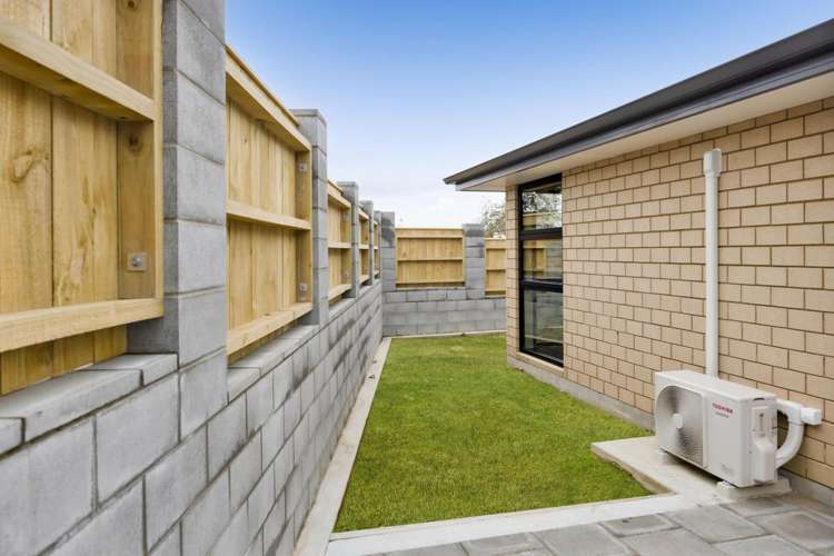 78B Glover Road Hawera_17