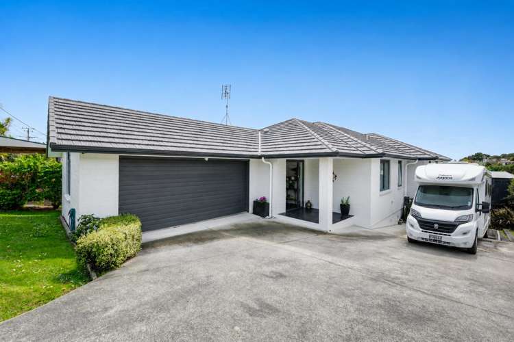 7 Moffat Road Red Beach_22