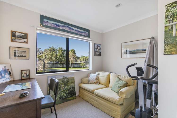 9 Valleyside Way Pukekohe_16