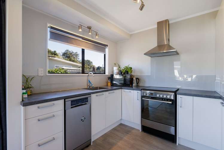 22a Queen Road Bellevue_5