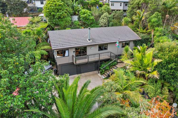 20 William Hadlow Place_0