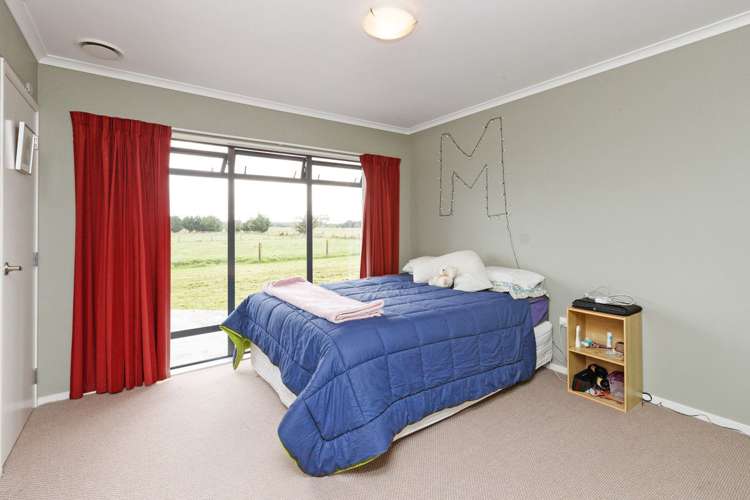 2001b Longburn Rongotea Road Longburn_23