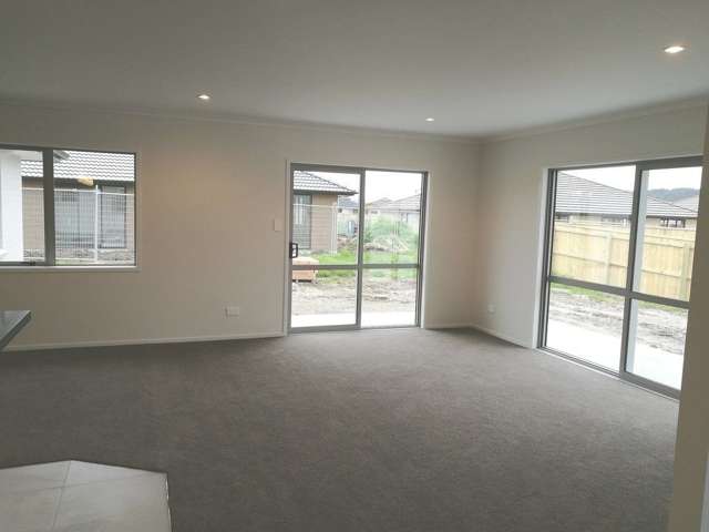 16 Aporo Drive Kumeu_2