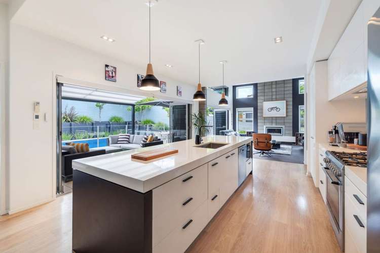 64 Lake Panorama Drive Henderson_15