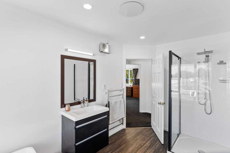 53 Broadhaven Avenue Parklands_13