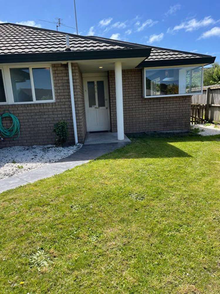 2/17 Cardigan Bay Place Addington_11