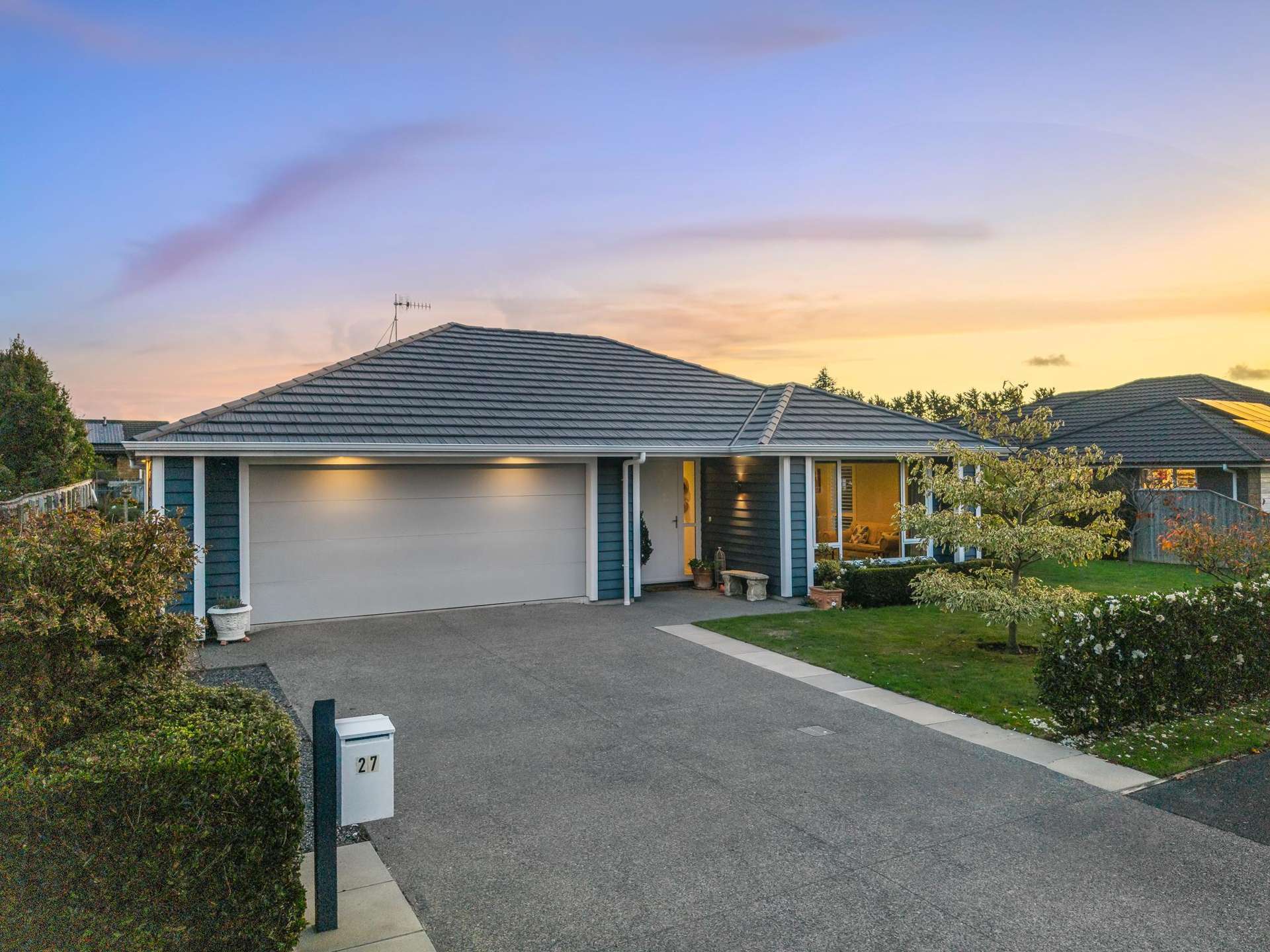 27 Waipunahau Road Waikanae_0