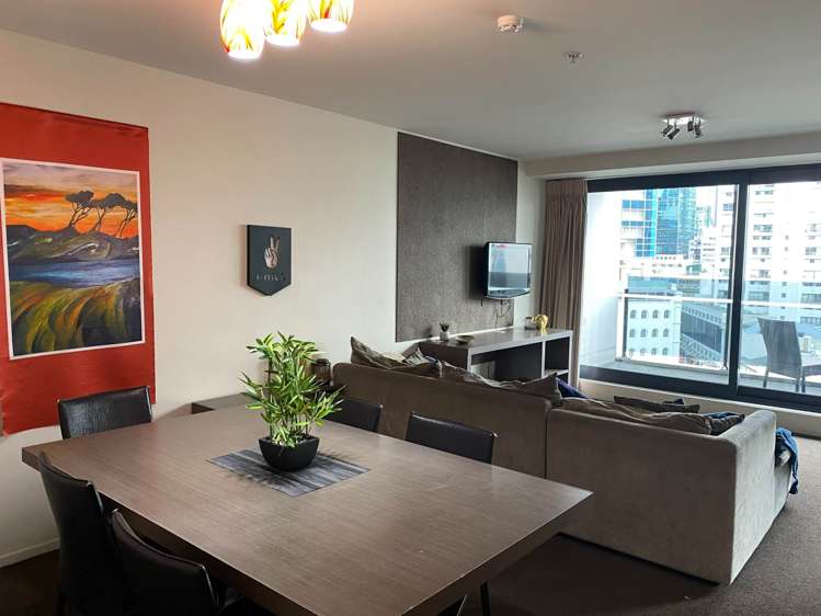 807/19 Anzac Avenue_0
