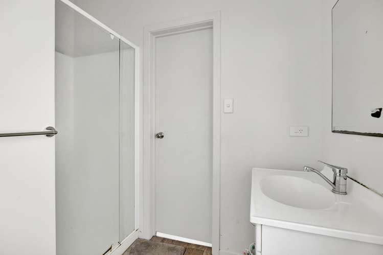 87 Lake Road Frankton_14