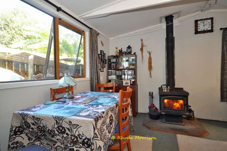 11 Moana Road Tinopai_7