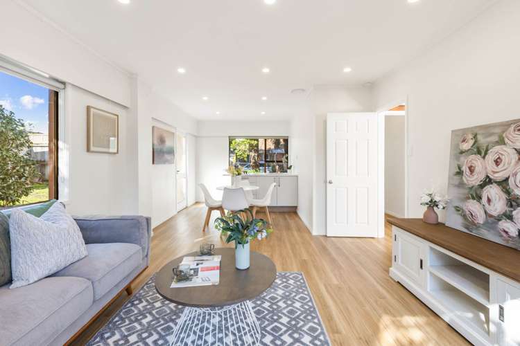 8A Matata Street Blockhouse Bay_14