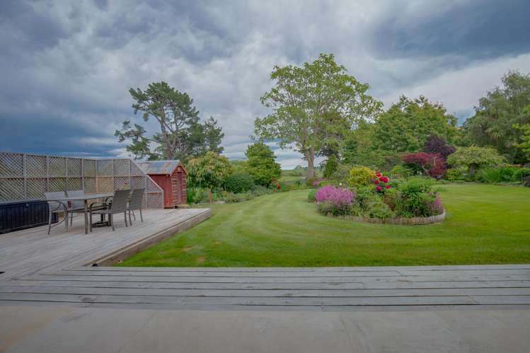 176 Campbells Road Waimate_16