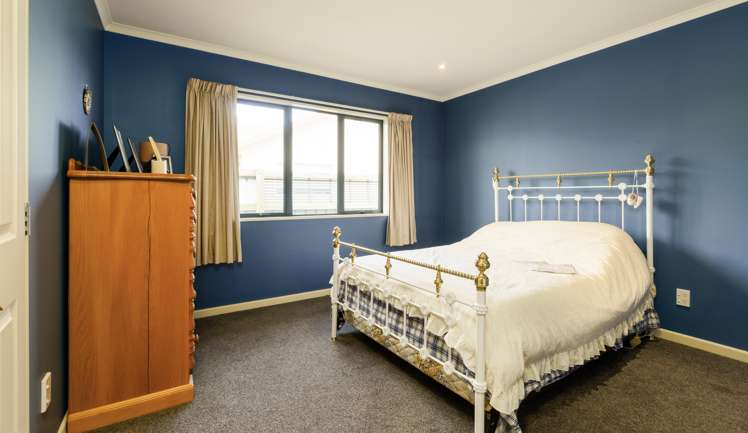 1 Larch Crescent Alexandra_9