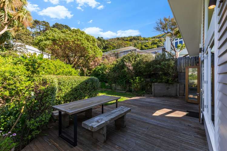 25 Medway Street Island Bay_22