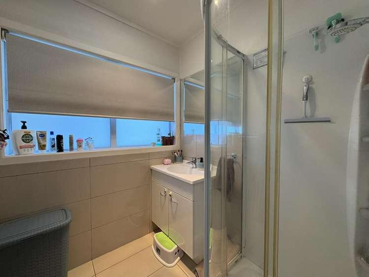 1 287 Richardson Road 1733_8