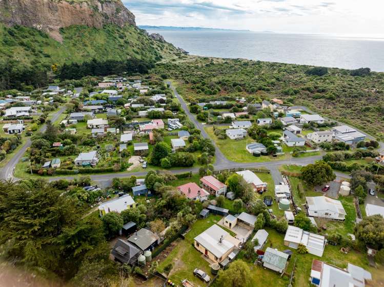 17 Moana Street Aramoana_45