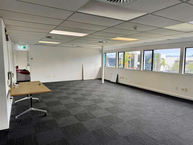 CBRE | AFFORDABLE Modern Office Space in Airport