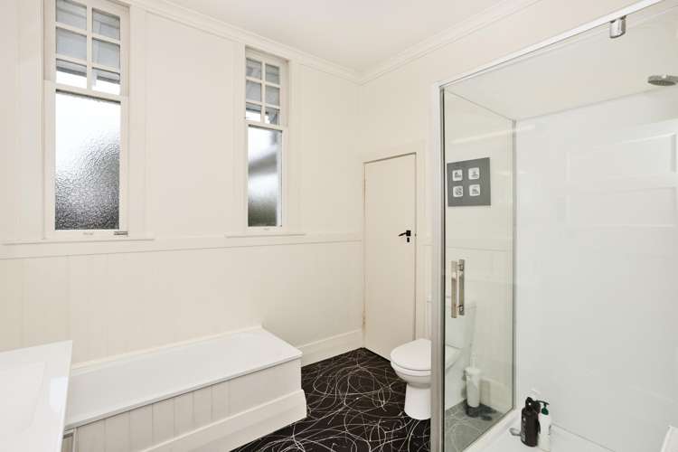 129 Duke Street Gladstone_21