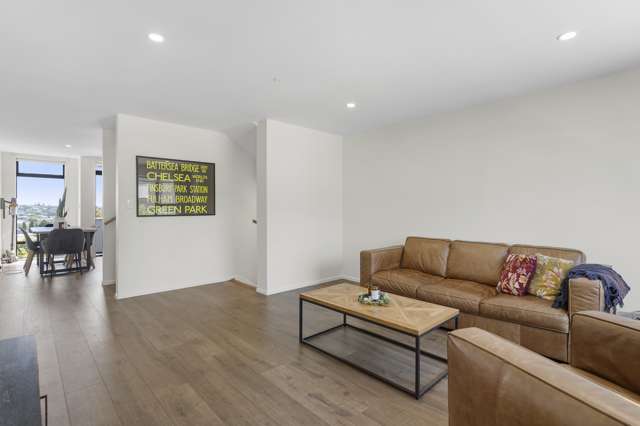 3/15 Chivalry Road Glenfield_3