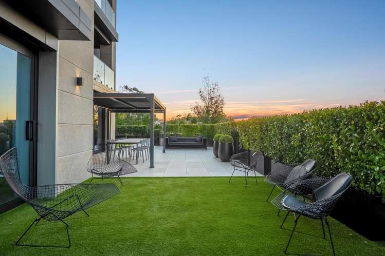 103/4 Victoria Avenue_0