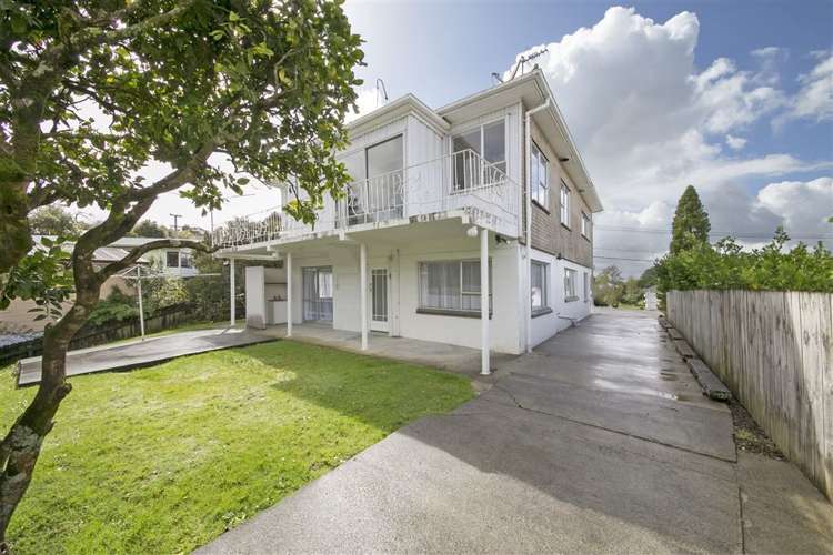 32 Don Buck Road Massey_2