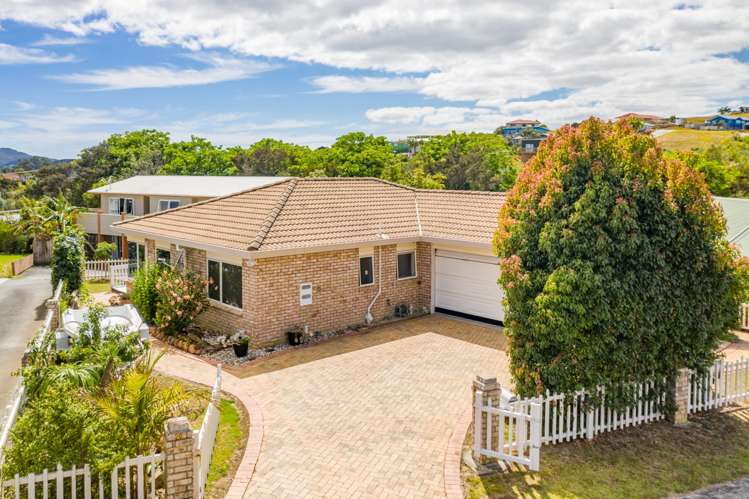 20 Pohutukawa Drive Cable Bay_1