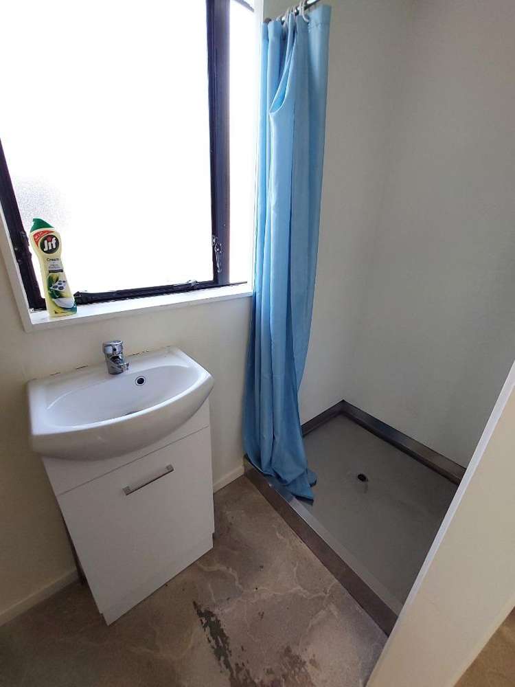 108 Amberley Avenue Highbury_4