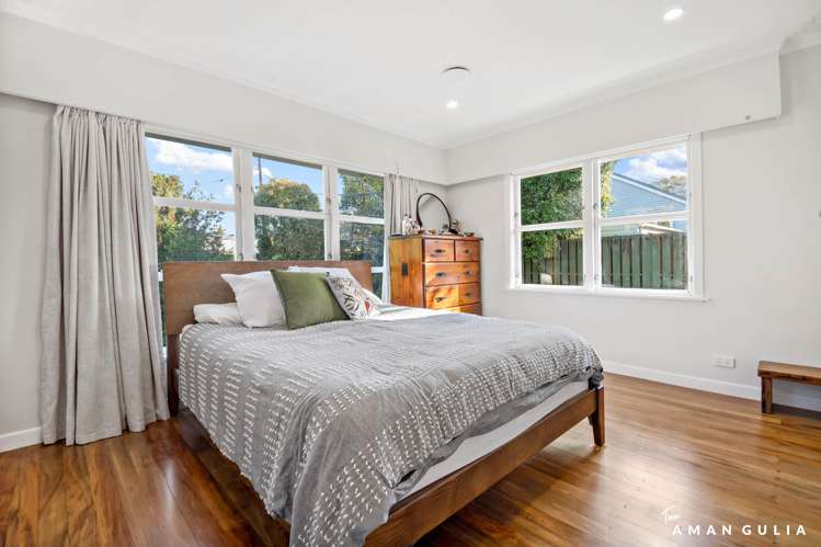 53 Glengarry Road Glen Eden_12