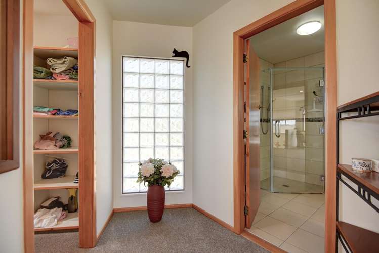 6 Hipango Terrace Durie Hill_18