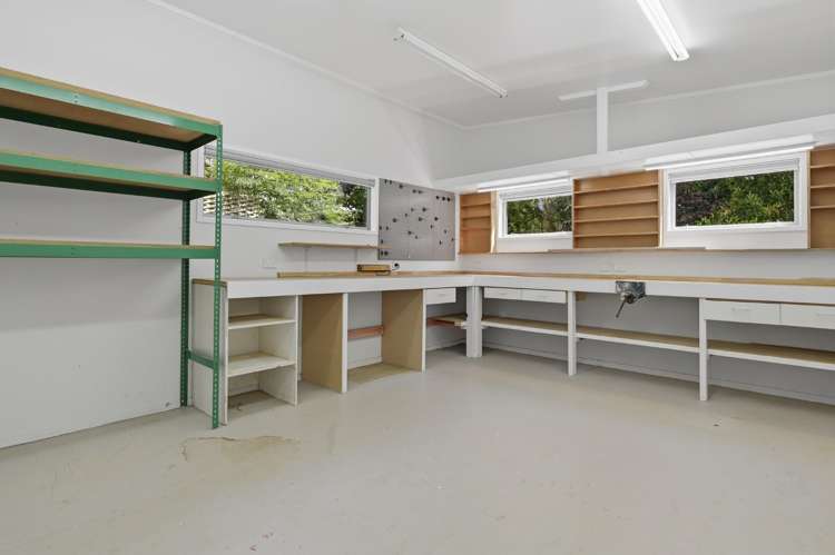 19 Beach Road Otumoetai_35