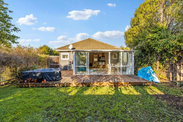 33 Charlesworth Street Woolston_12