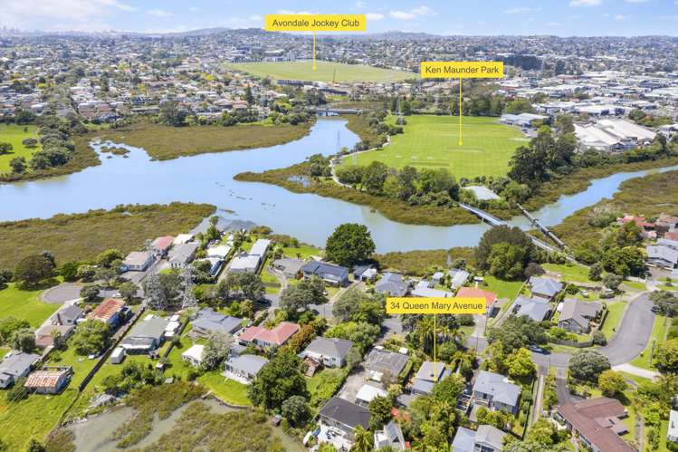 34 Queen Mary Avenue New Lynn_22