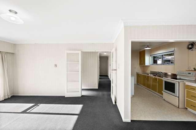 4 Sandringham Road Enderley_4