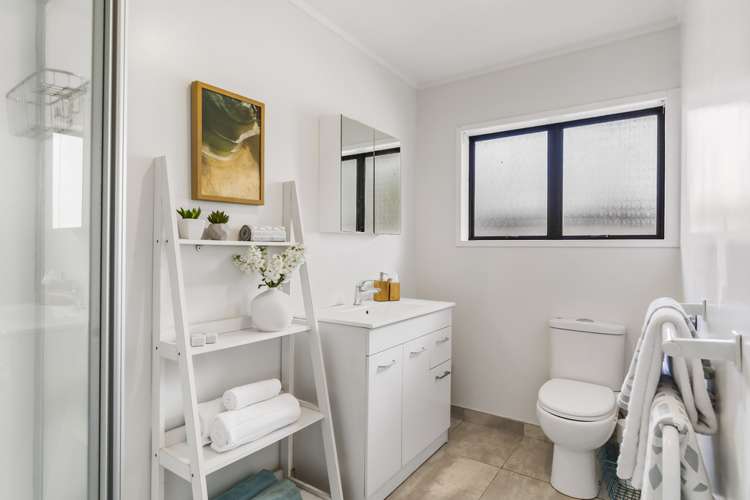 79 Atkinson Road Titirangi_11