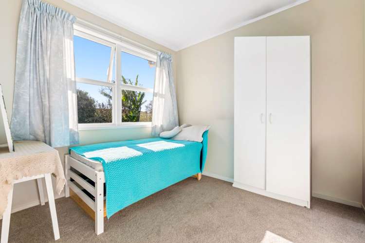 44 & 44A Kelvin Road Papakura_10