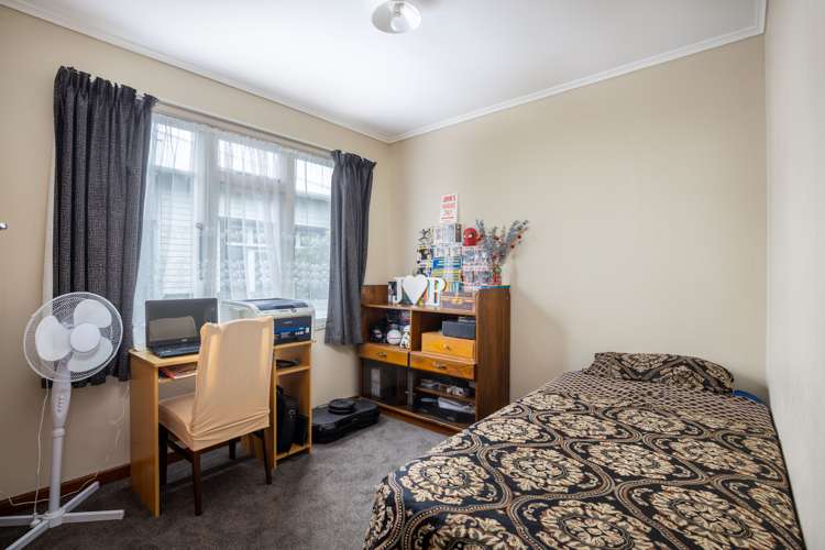 217 Tukapa Street Westown_10