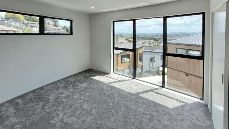 8 Timo Way Flat Bush_12