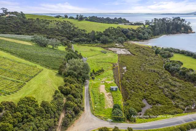 335 Gordons Road Waiheke Island_1