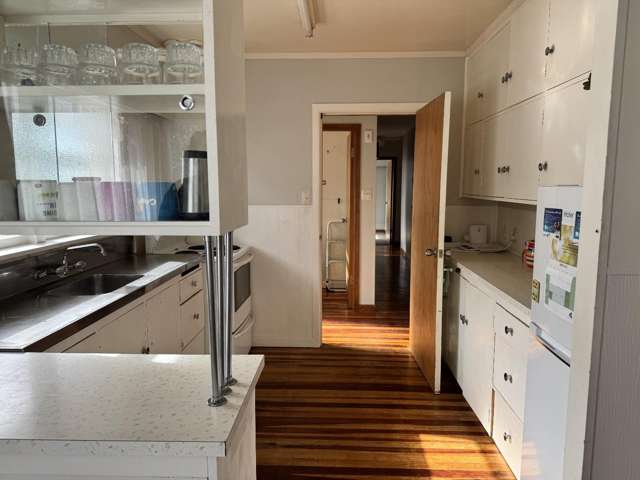 14 Cowley Drive Temple View_3