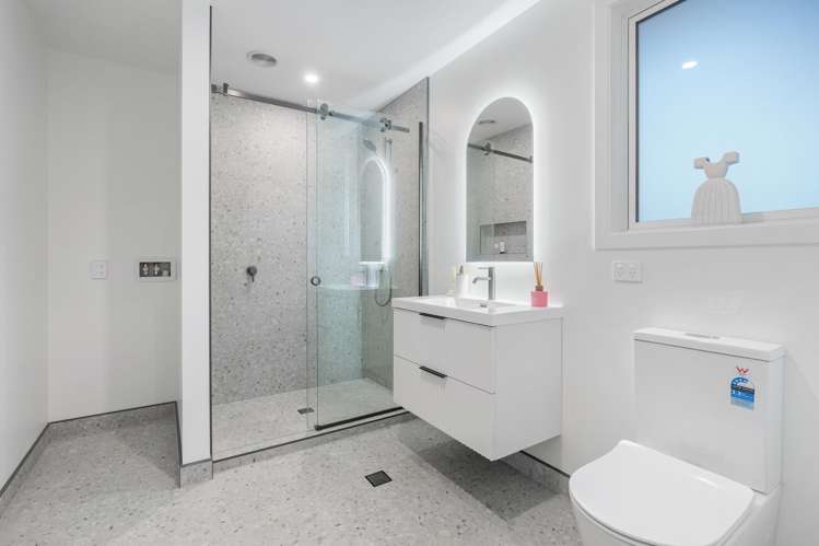 1/21 Church Street Mosgiel_11